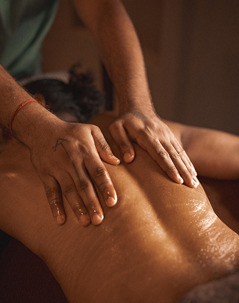 Abhyanga – Signature Full Body Massage + Ayurvedic Steam