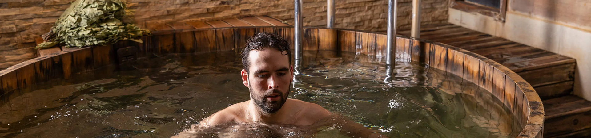 Cold Plunge Therapy – Cold Shock Immersion