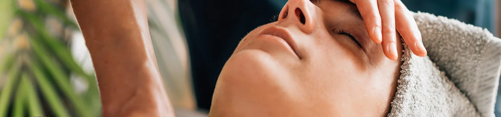 Shiroabhyanga – Head, Neck, and Shoulder Massage